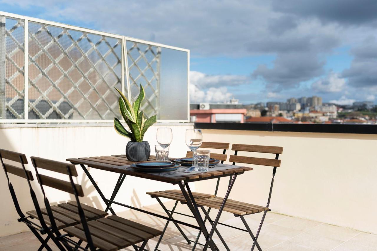 Doispontozero Julio Dinis Apartment Porto Bagian luar foto