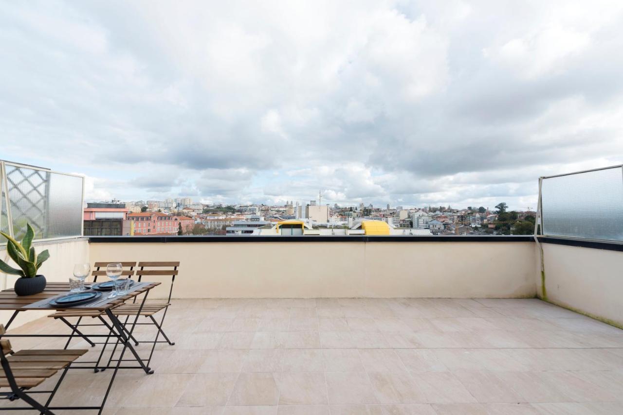 Doispontozero Julio Dinis Apartment Porto Bagian luar foto